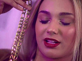 teen 18+ in lingerie working for cartel