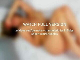 gooning with masseuse in salon