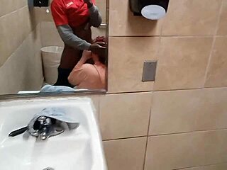 Snow Bunnies Give Amazing Blowjobs To Monster Cocks!