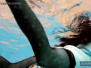 Hot Petra in the pool! 😍