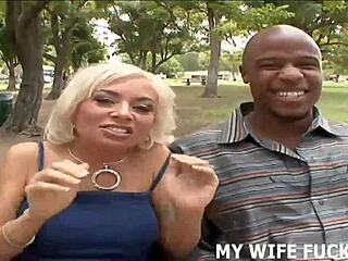 wife loves getting fucked by stranger.