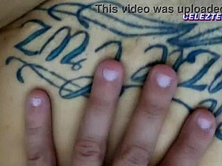 de viaje en la ciudad entre a un motel a follar