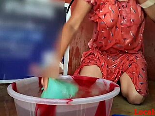 Fucking HARD Devar Bhabhi in BATHROOM OFFICE Video!
