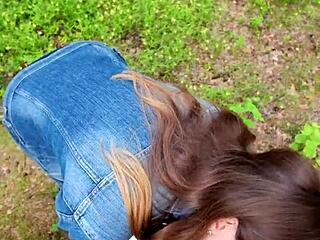 Girl sucked dick outdoors, loving the thrill of public fun