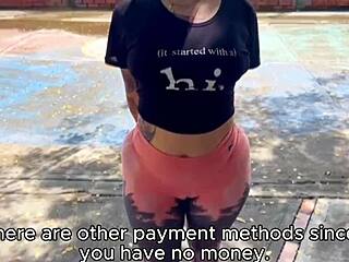 Colombian babe hooks up for anal with a stranger in public park