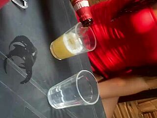 latina flirts in bar with married man