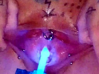 new amateur show: stretching piss hole, watching smooth wet pussy cum with big tits