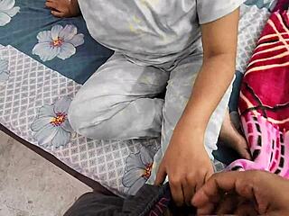 i creampied my girlfriend's sister when she was alone at home, her pussy dripping wet