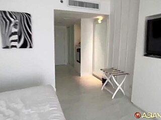 Cute Pinay Feels Stuffed By Foreign Cock