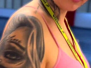 Gym workout with anal plug gets me ready for action