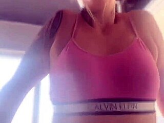 Gym workout with anal plug gets me ready for action