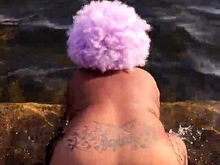 Hazelnutxxx got that wild ebony big ass shaking outdoors! 🍑🔥