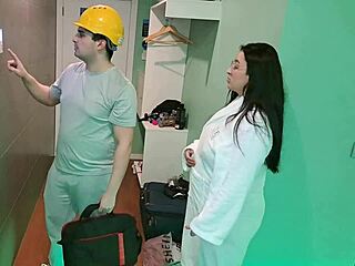 Latina MILF Makes Chubby Handyman Oil Her and Squirt! 😏