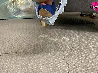 Mature british ladies give footjobs to huge cocks