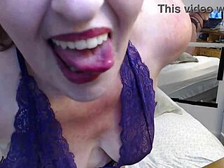 Redhaired PAWG Sells Sexy Outfit for Fun
