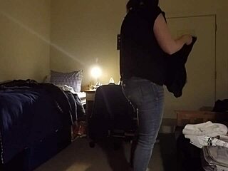 Busty milf caught on cam, spying on her curvy body. Drop a comment if you like!