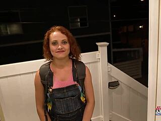 Ginger Hottie Luna Parish Gets Wet Pussy Fucked