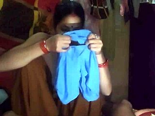 Desi bhabhi gives blowjob and rides dick