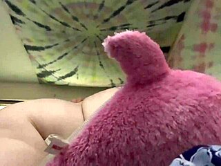 i love watching thick woman fucked by big cocks in this compilation