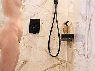 Want to see cute Japanese girl bathing?