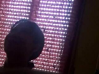 Asian babe gives hardcore blowjob to big cock