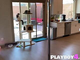 Huge Tits Milf Sophie Dee Poses in Sexy Bikini Then Masturbates