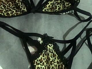 My STEPMOTHER Gets HOT By CHAT With DIRTY TALK!