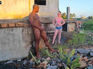 Fui Surpreendida Por Um Punheteiro E Dei O Cu E A Xota Pra Ele Sem Camisinha