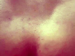 Novinha Magrinha Do Rabo Grande Brincando Com Idoso Novinha Sentando Na Pica Do Velho