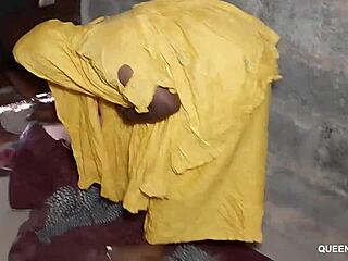 Mama Bisola Fucked In Ass