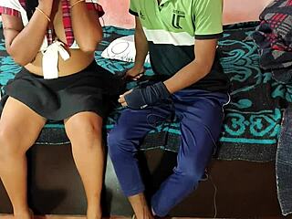 Desi stepfather fucks stepdaughter hard with big tits and ass in doggystyle 😍