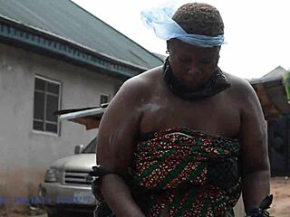 Mad BBW Picking Dirt From The Bin Fucked By Lonely Guy With No Wife!