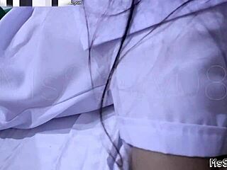 Nahuli ko si insan nanonood ng porn 😏🍑 with that petite Filipina ass in uniform.