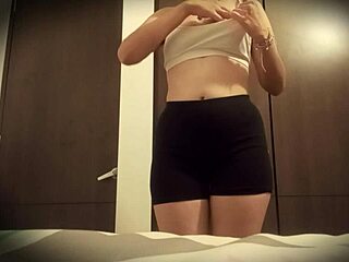 Mexican Teacher Milet Masturbates Publicly