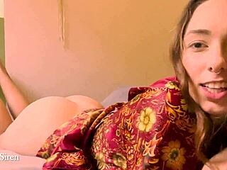 JOI: Plug in to cum for me.