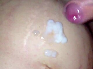 look at that cum on her big pregnant belly