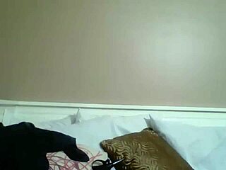 Maxine X takes huge toy deep in asian pussy!