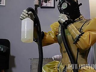 3 Layers Latex 4 Layers Gloves Gasmask Self-Bondage