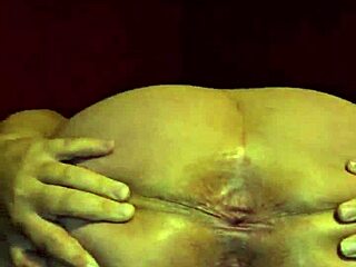 I'm a preggo milf strippin with tender nipples and ripped clothes