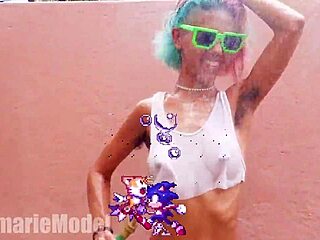 In this casual carwash scene, the Latina babe shows off her hairy beaver while barefoot