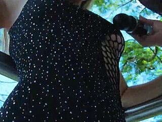 I fucked my friend hard on the balcony, her big tits bouncing wildly