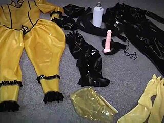 3 Layers Latex 4 Layers Gloves Gasmask Self-Bondage
