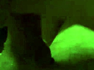 Wife gives blowjob and handjob to monster cock 😏