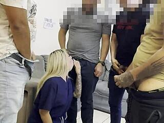 gangbang en banco de esperma 💦