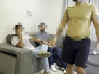 gangbang en banco de esperma 💦