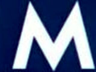 Kristen Scott seduces Alexa Grace in lesbian massage romp