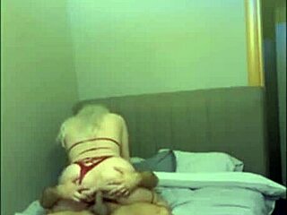 trans gostosa chupa pau e da o cu gostoso