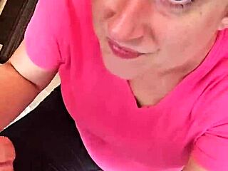 Couple Enjoys Homemade Blowjob And Deepthroat Fun