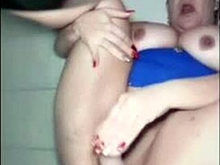 I grabed my stepmom masturbating in the bathrom with a dildo