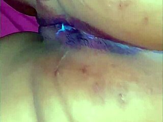 cabalgándole a domiciliario y se corre en mi culo?